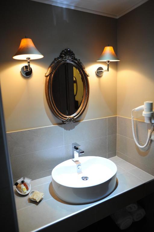 Agapi Luxury Hotel Káto Loutrákion Zimmer foto